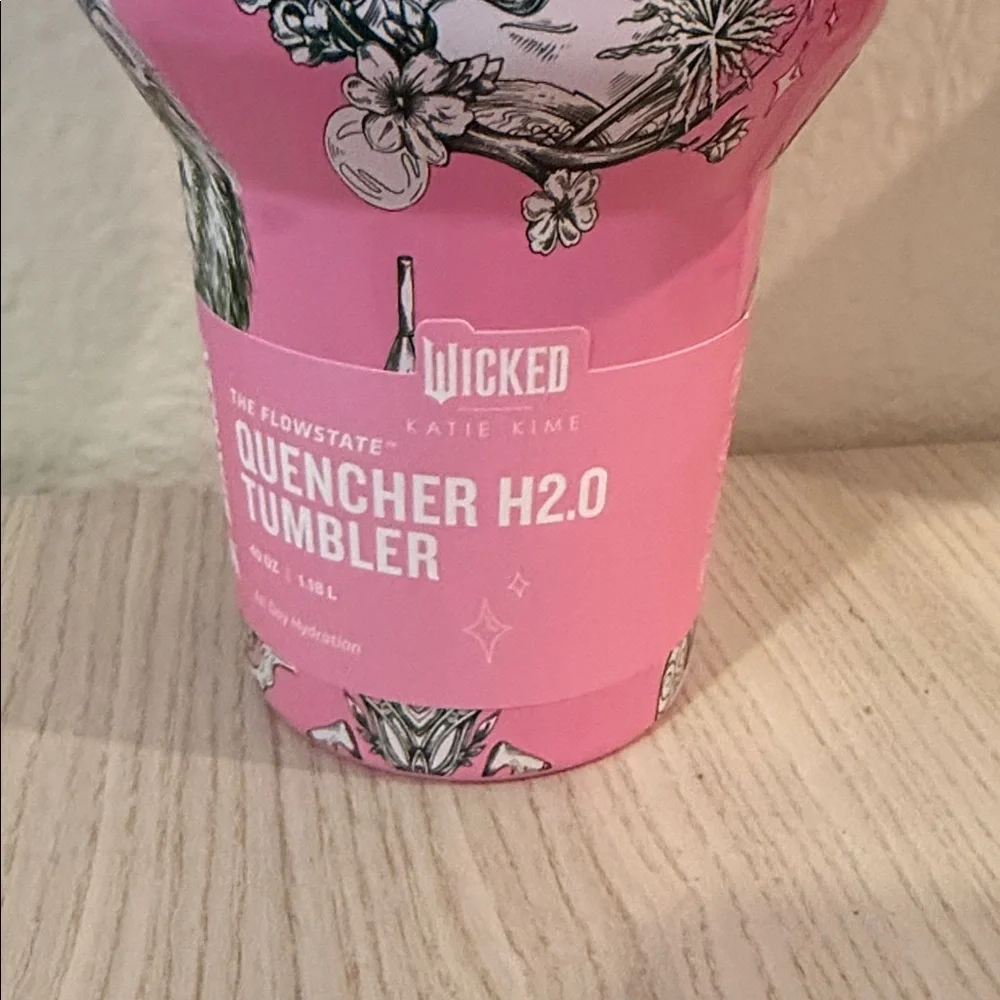 BRAND NEW - Wicked x Katie Kime Stanley Quencher H2.0 Tumbler - Pink - Picture 2 of 4